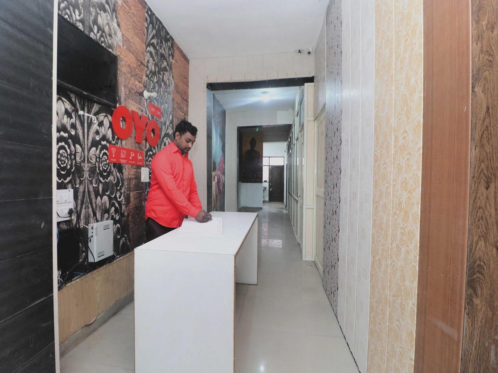 Oyo Hotel Aryan Plaza Chandīgarh Exterior foto